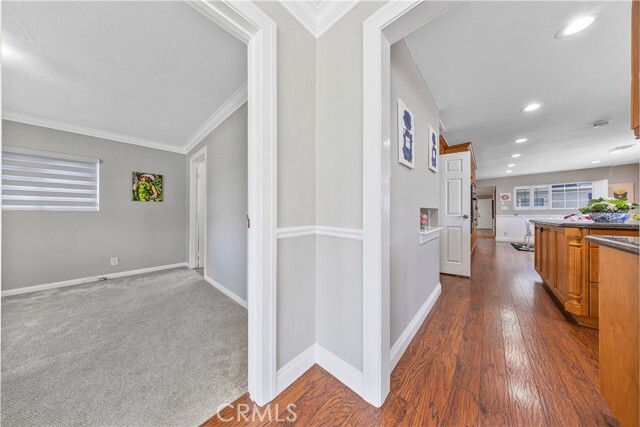 Building Photo - 927 Montecito Dr