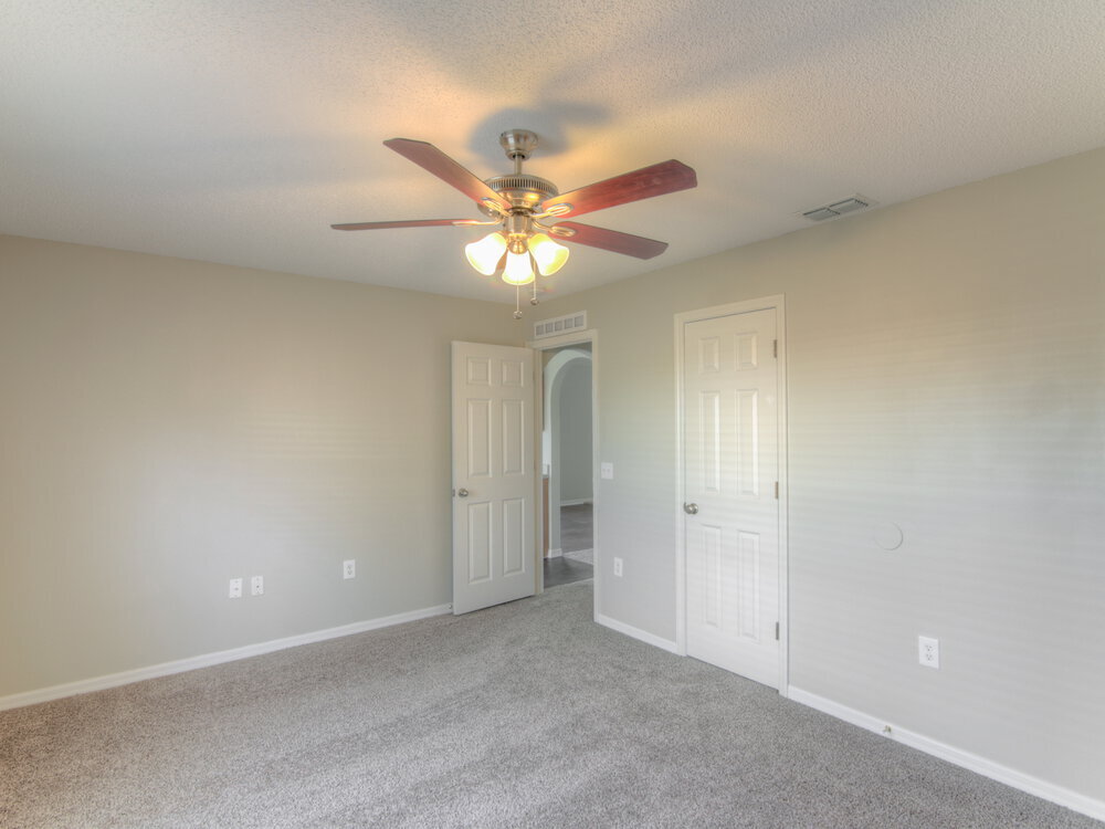 Building Photo - 3667 Queens Cove Blvd