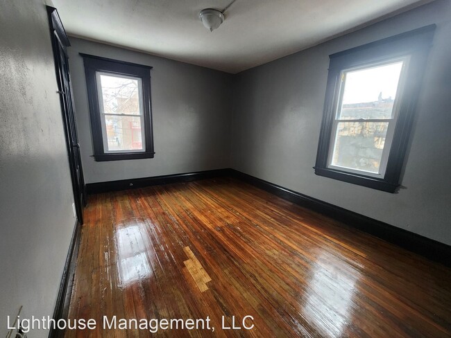 Building Photo - 4 br, 1.5 bath House - 67 Leo St.