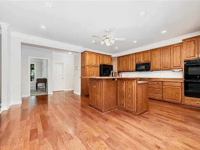 Building Photo - Earn Wealth While Leasing - Like a Homeown...