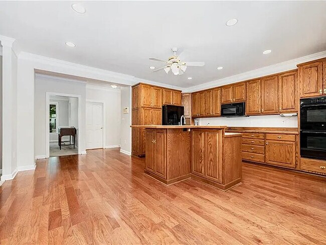 Building Photo - Earn Wealth While Leasing - Like a Homeowner - Lease to Own