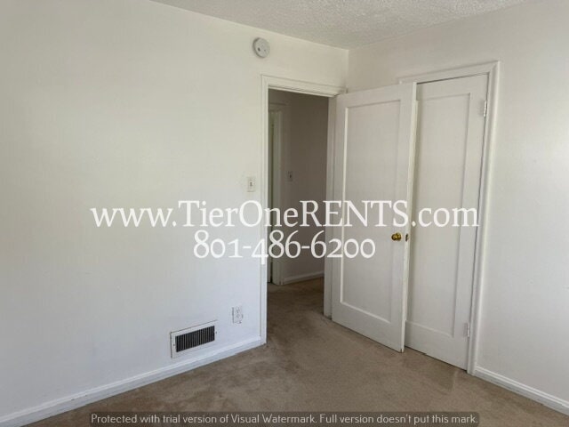 Building Photo - NO DEPOSIT option for qualified renters