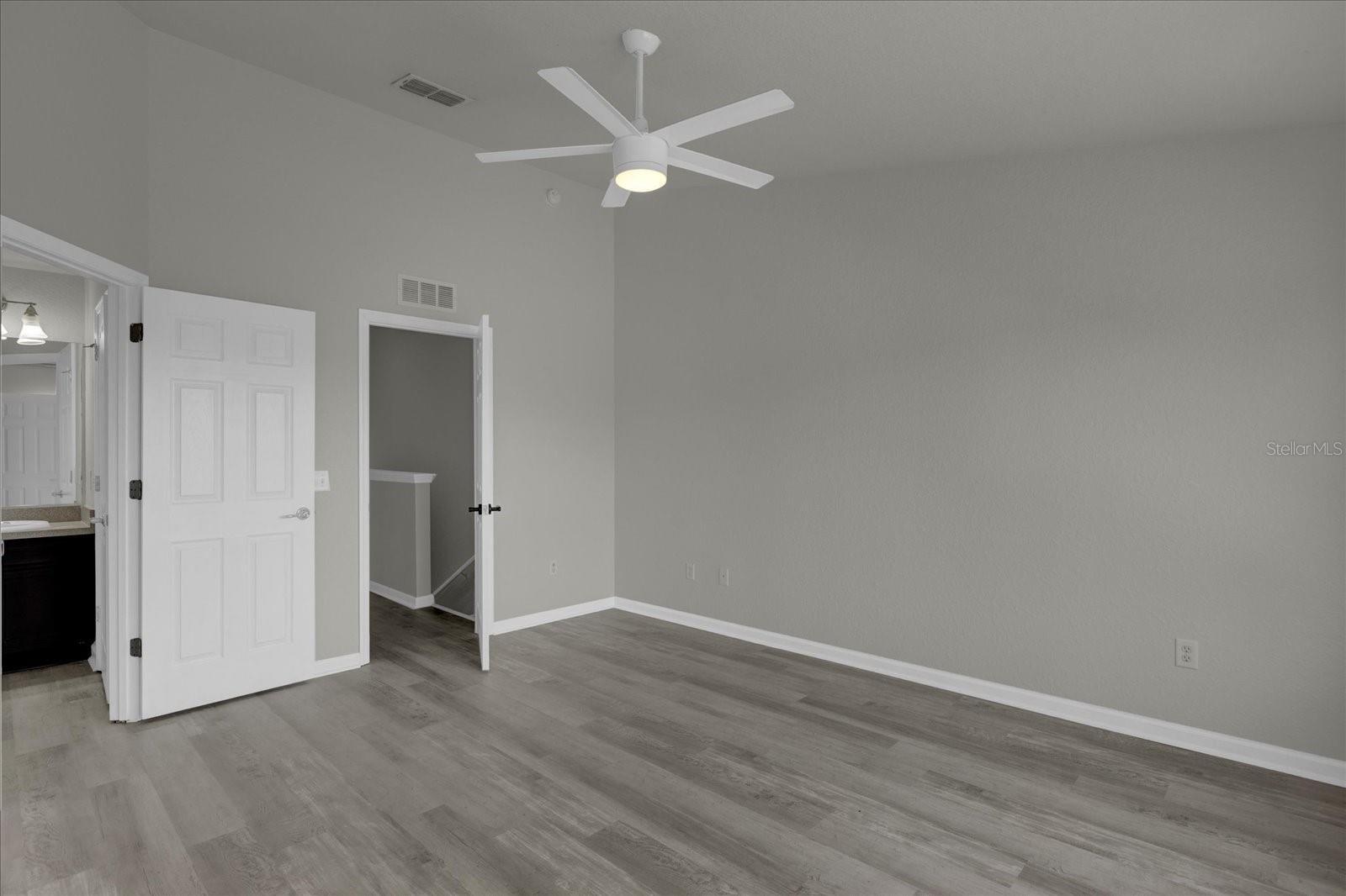 Building Photo - 4500 SW 52nd Cir