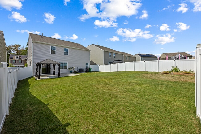 Building Photo - 5043 Deisy May Ln