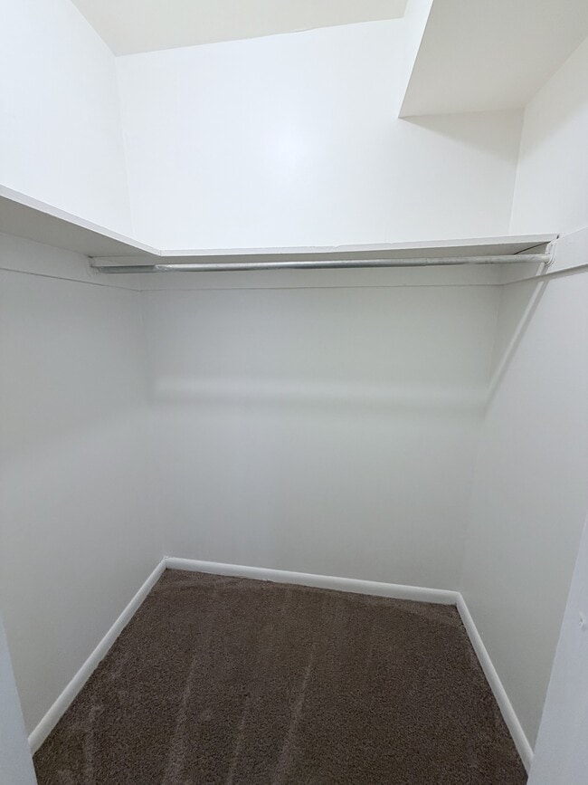 Building Photo - 1022 Adams Ave