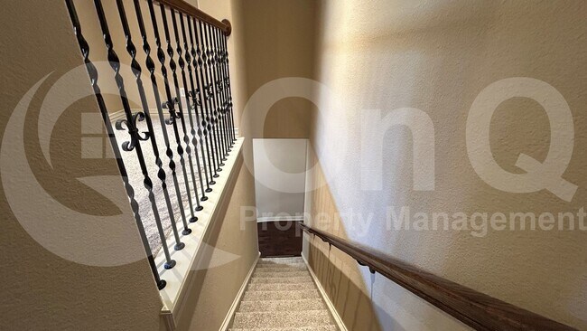 Building Photo - 4513 Cherokee Dr