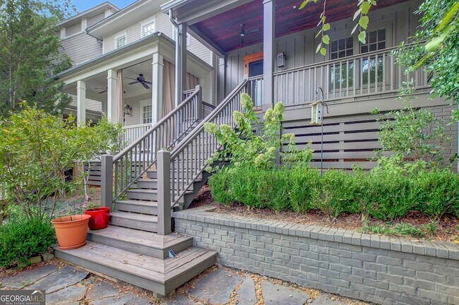 Building Photo - 10659 Serenbe Ln
