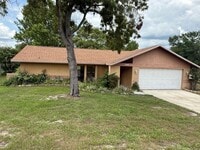 Building Photo - 3/2/2  POOL HOME LARGE CORNER LOT IN THE H...