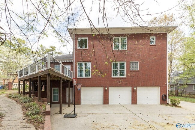 Building Photo - 481 Brenda Dr