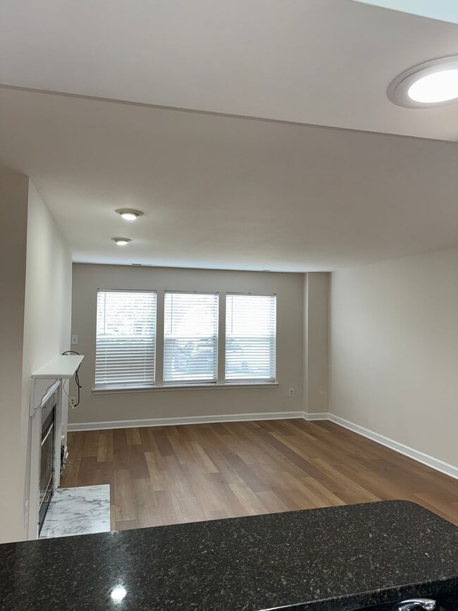 Building Photo - Silver Spring Condo with Modern Comforts and Active Lifestyle Amenities