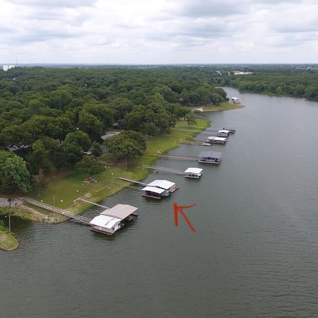 Building Photo - 1114 W 17th St