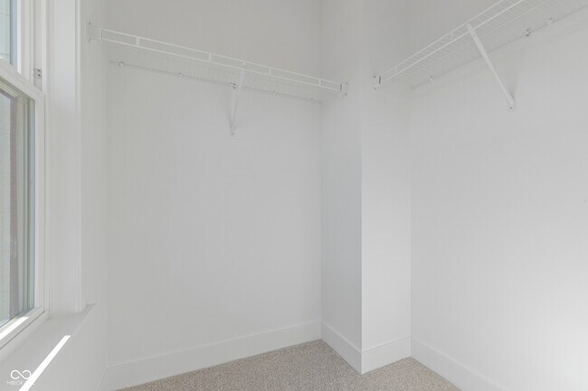 Building Photo - 15440 Cardonia Rd