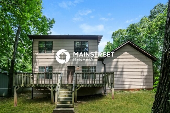 Building Photo - 4 Bedroom Pet-Friendly Home in Atlanta, GA with Main Street Renewal