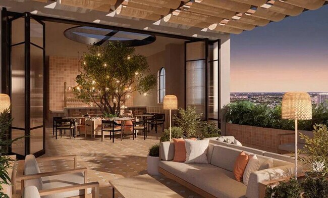 Building Photo - 601 N Miami Ave