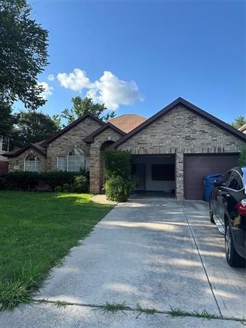 Building Photo - 1736 Marian Ln