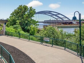 Building Photo - 102 Court St