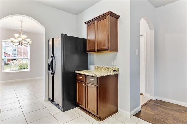 Building Photo - 6041 Spring Ranch Dr