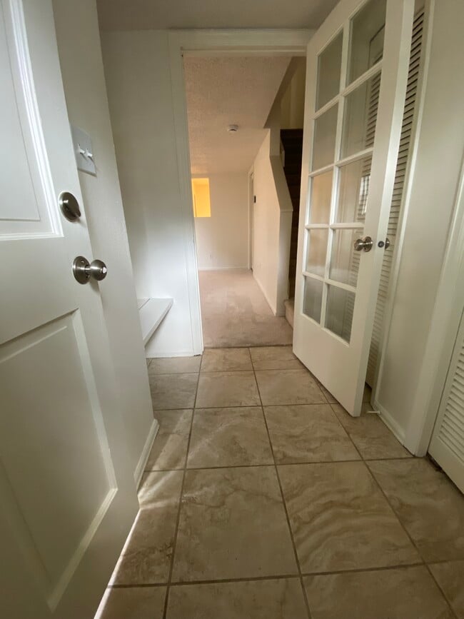 Building Photo - 2119 Spruce St