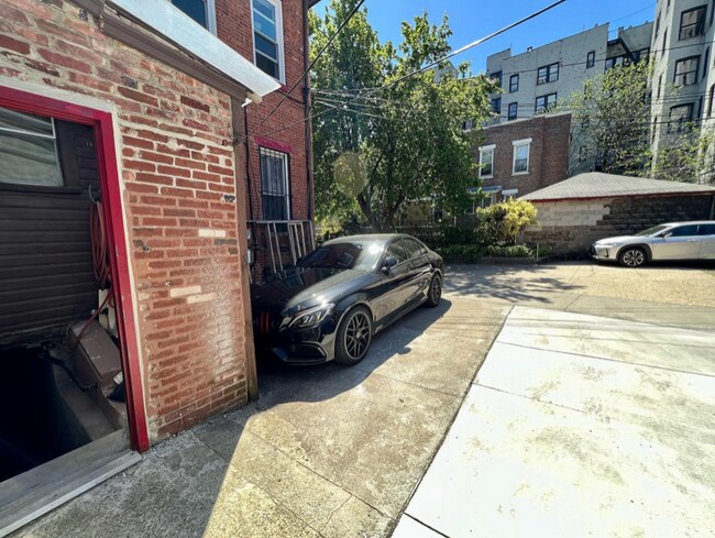 Building Photo - 1265 Eastern Pkwy