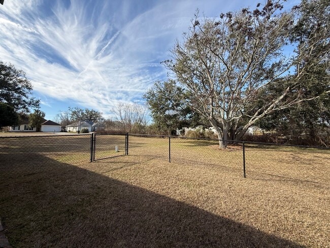 Building Photo - 3 Bedroom/2 Bath home in Ray City