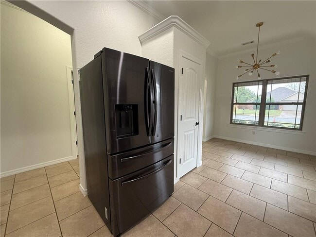 Building Photo - 3031 N Bentley Ridge