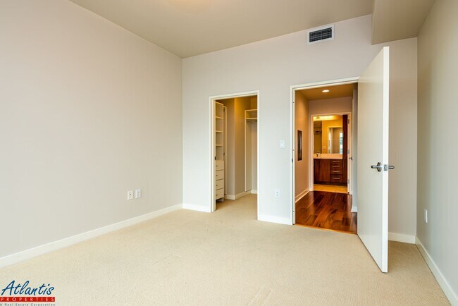 Building Photo - 38 N Almaden Blvd