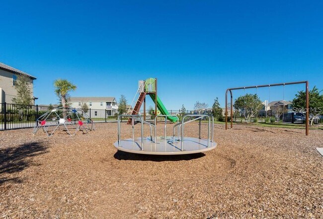 Building Photo - 8763 Crescendo Ave
