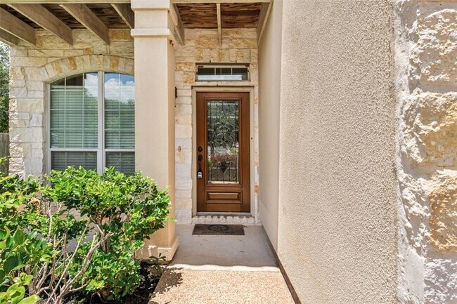 Building Photo - 15528 Interlachen Dr