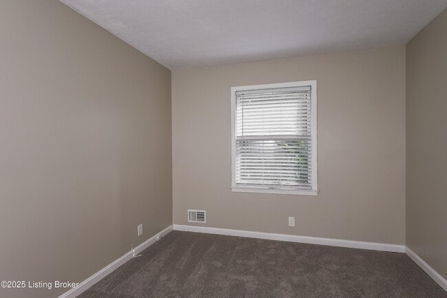 Building Photo - 3804 Breckenridge Ln