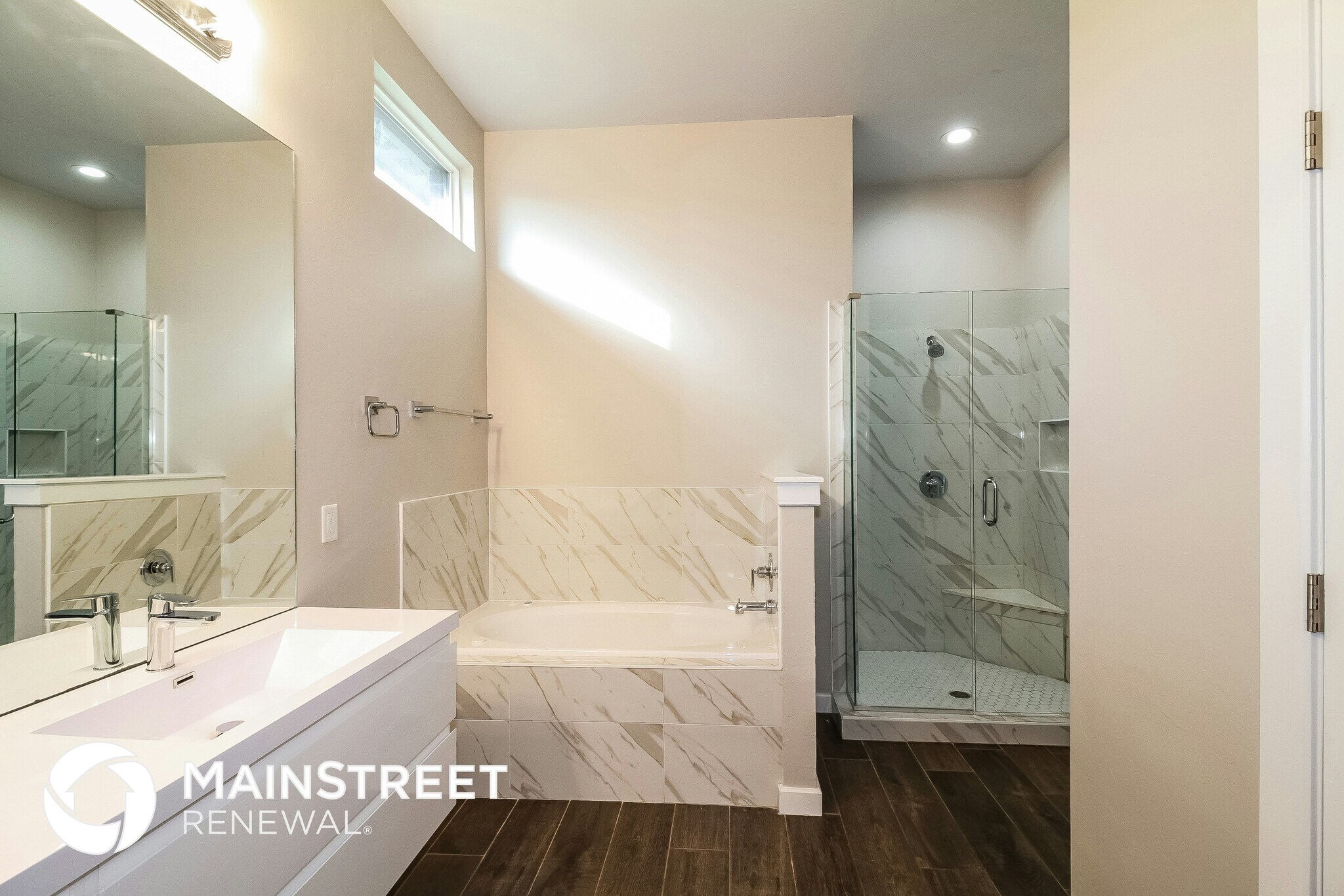 Building Photo - 11213 Paradise Out Ln