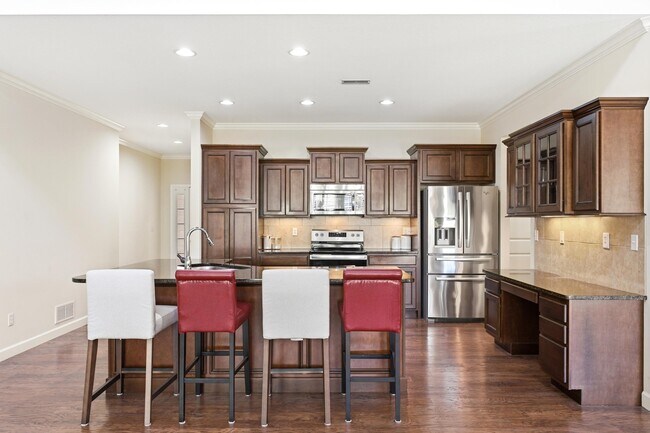 Building Photo - 2409 Boulder Springs Dr