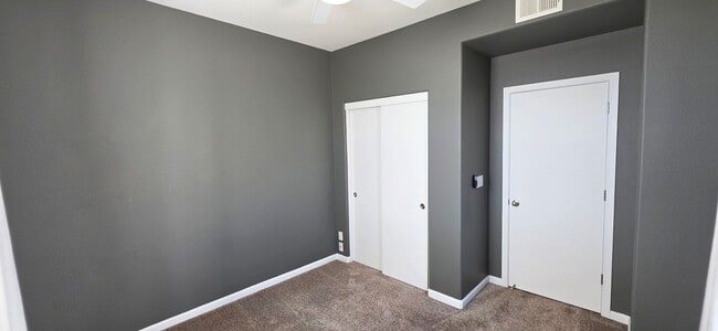 Building Photo - 4120 Beechcraft Way