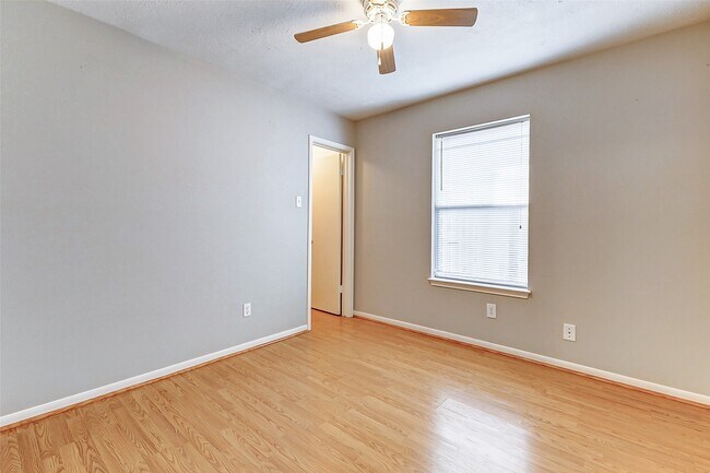 Building Photo - 23922 Spring Dane Dr
