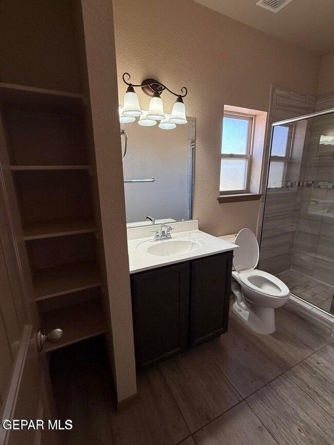 Building Photo - 4941 Ruben Soto