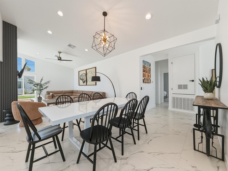 Building Photo - 2197 Jacques Dr