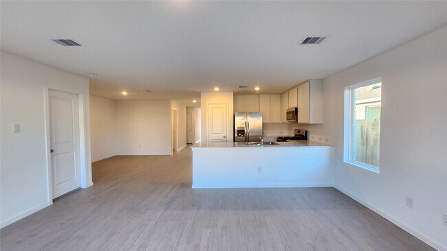 Building Photo - 16214 Rustic Prairie Dr