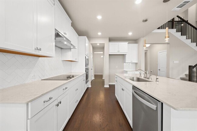 Building Photo - 17708 Zinfandel Dr
