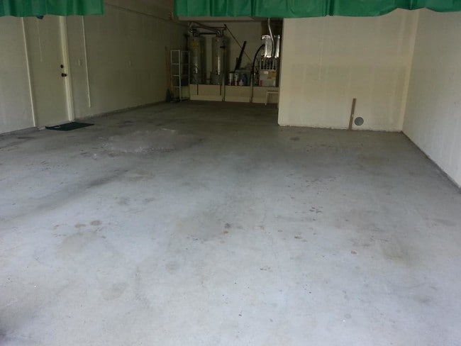 Building Photo - 22615 Summerfield