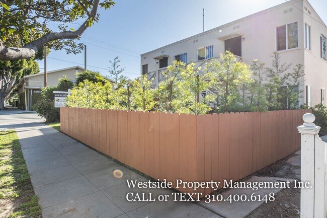 Building Photo - 3028 Colorado Ave