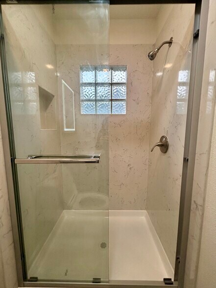 Bathroom 2 - 17359 Esteban St