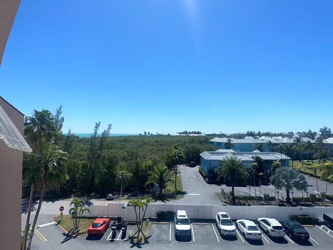 Building Photo - 3930 S Roosevelt Blvd