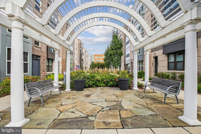 Building Photo - 13411 Launders St