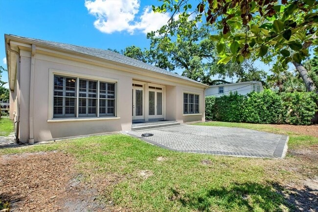 Building Photo - 4518 W Woodmere Rd