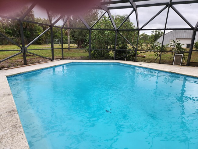 Building Photo - 4910 Ralls Dr