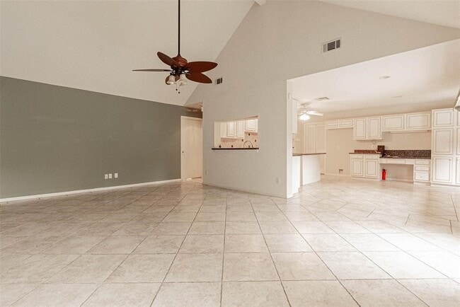 Building Photo - 13103 Rincon Dr