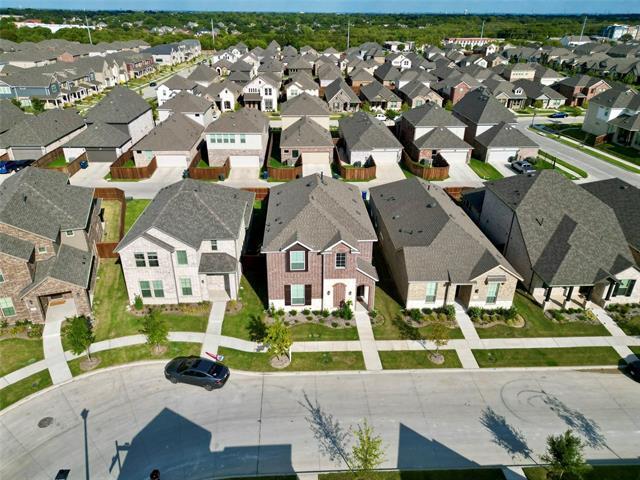 Building Photo - 1514 Broadview Dr