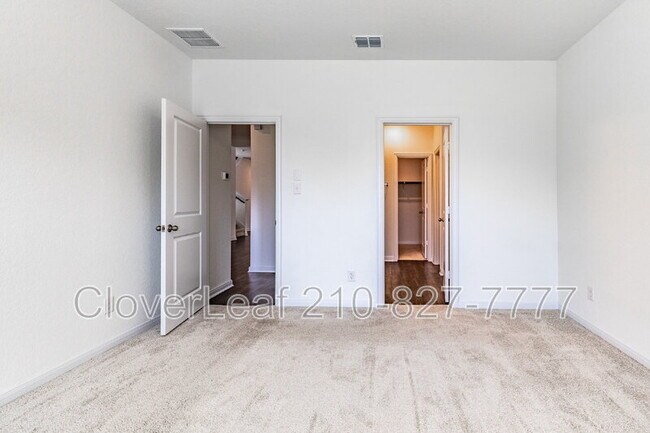 Building Photo - 6618 Cibolo Springs