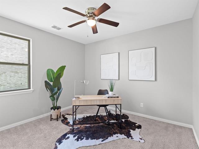 Building Photo - 2219 Primrose Trl
