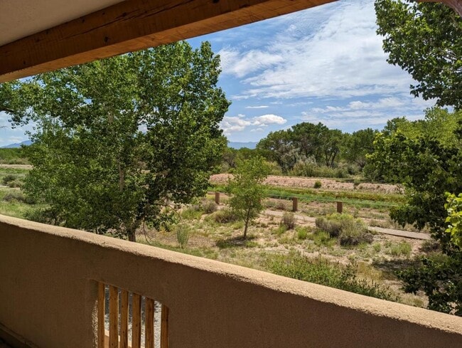 Building Photo - 3500 Yippee Calle Ct NW