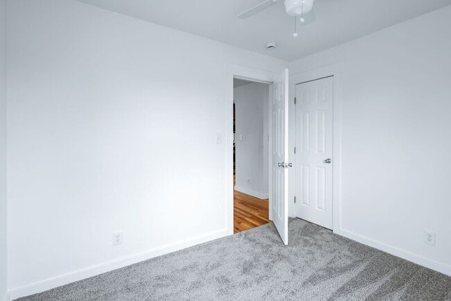 Building Photo - 665 Osceola St